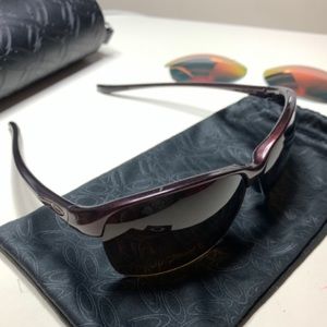 Oakley Unstoppable purple